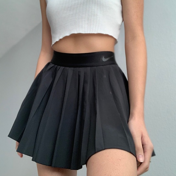 Nike Pleated Victory Court Tennis Skirt